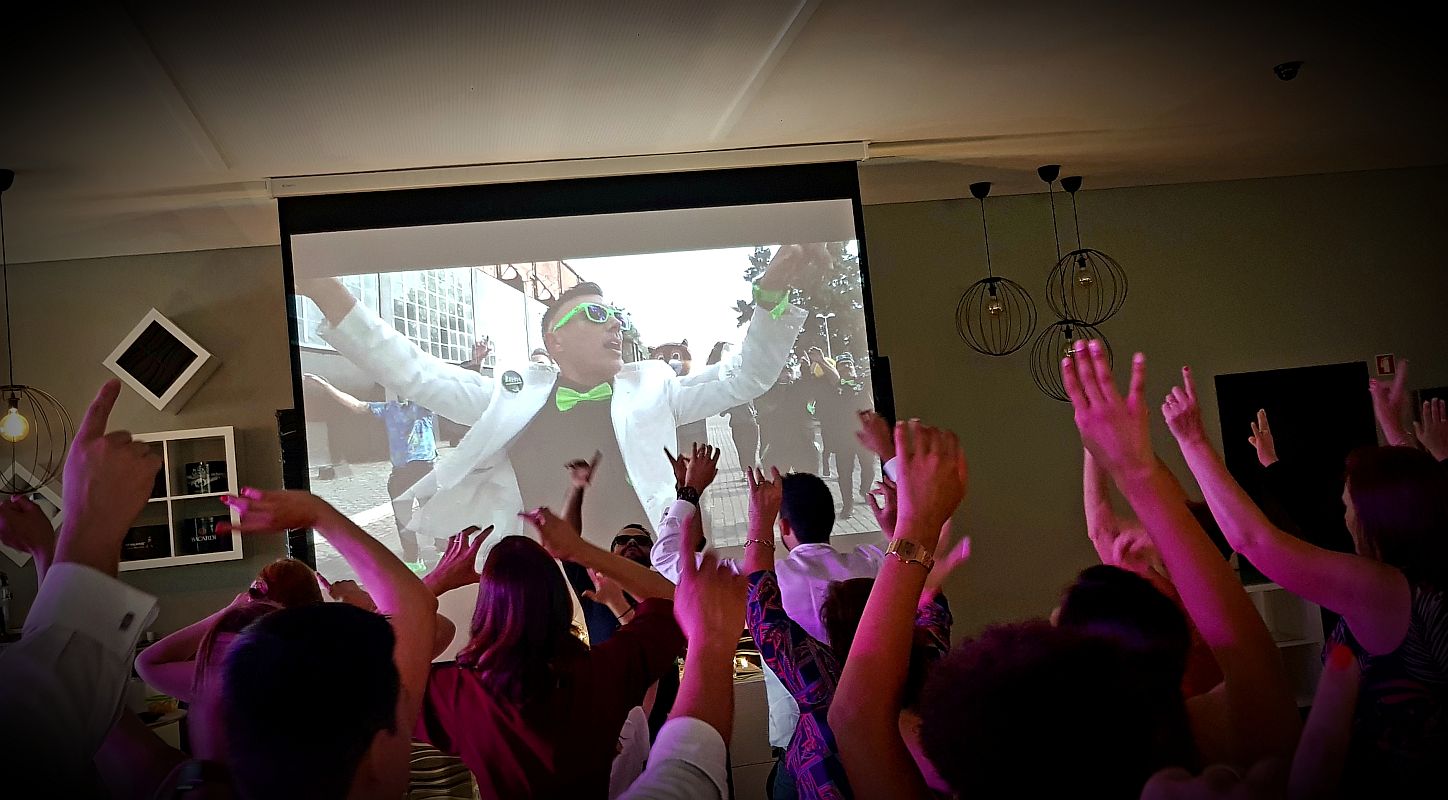 os_animadores_crazy_day_sao_alegres_dinamicos_e_imprevisiveis_100_20191019_1367426906.jpg