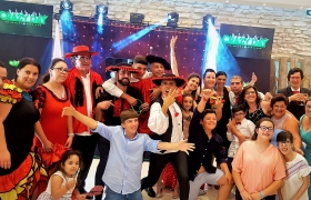 Os animadores Crazy Day são alegres, dinâmicos e... imprevisíveis!!!_20